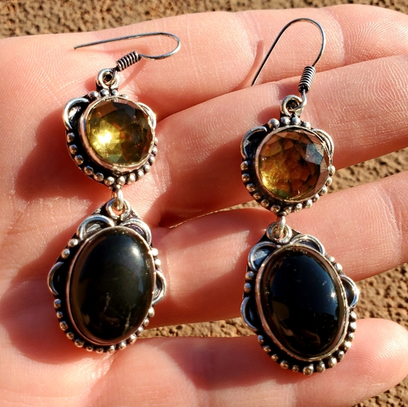 New Black Onyx and Peach Quartz Silver Earrings. - Picture 6 of 12